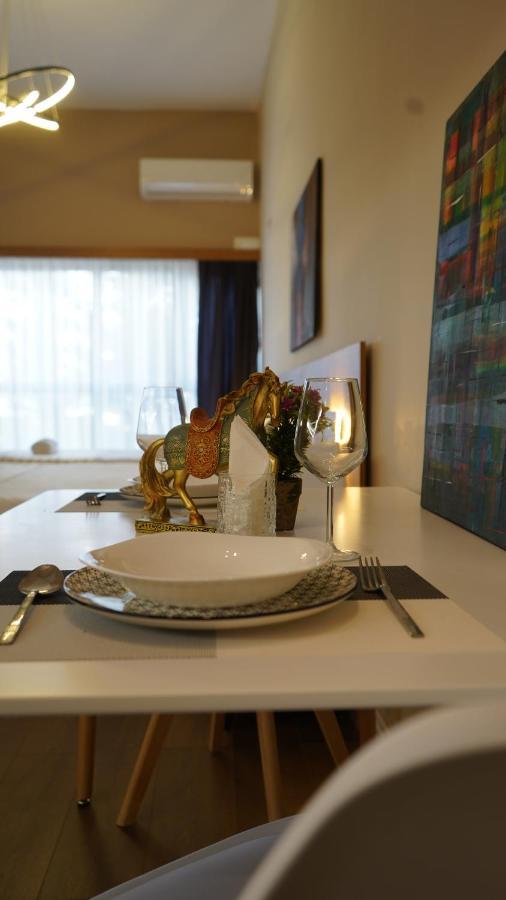 Daily Rent Studio Apartments Tirana Eksteriør billede